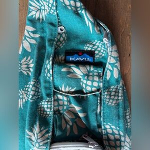 KAVU rope sling bag 🍍